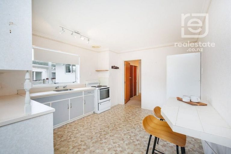 Photo of property in 5 Mudgway Place, Awapuni, Palmerston North, 4412