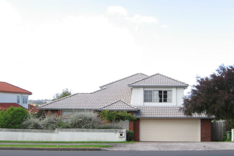 Photo of property in 95a Glenmore Road, Sunnyhills, Auckland, 2010