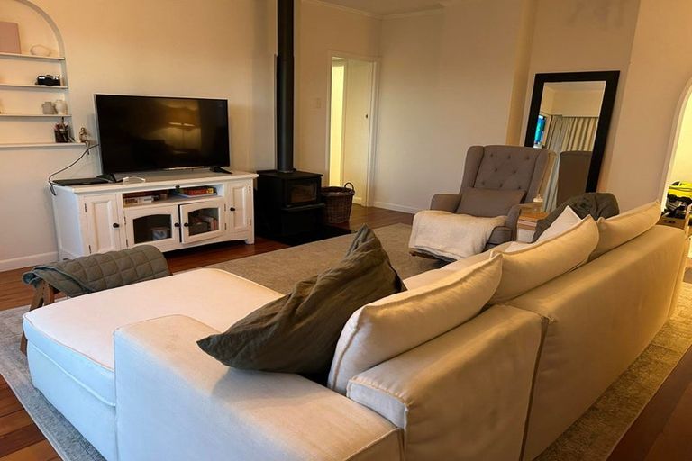 Photo of property in 165 Hillcrest Avenue, Te Awamutu, 3800