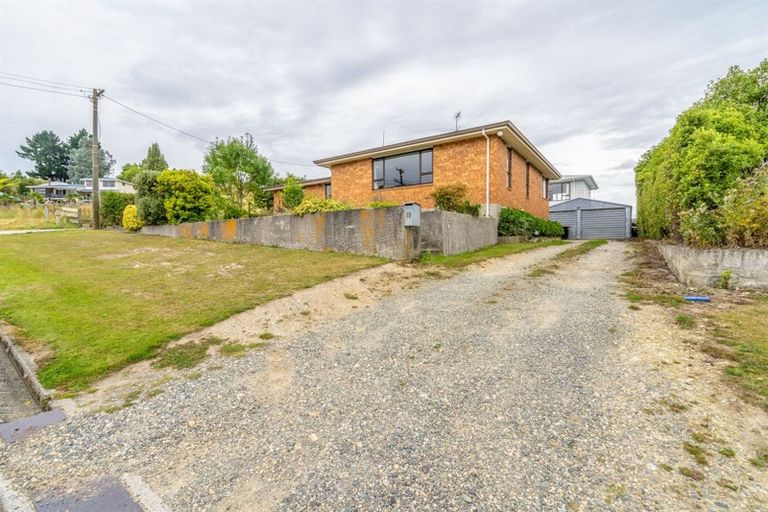 Photo of property in 19 Talbot Street, East Gore, Gore, 9710
