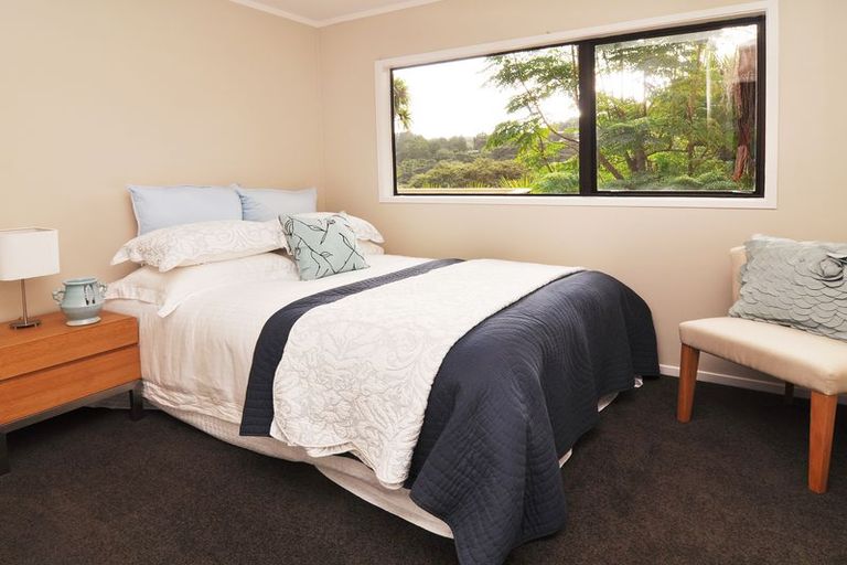 Photo of property in 168 Huia Road, Titirangi, Auckland, 0604