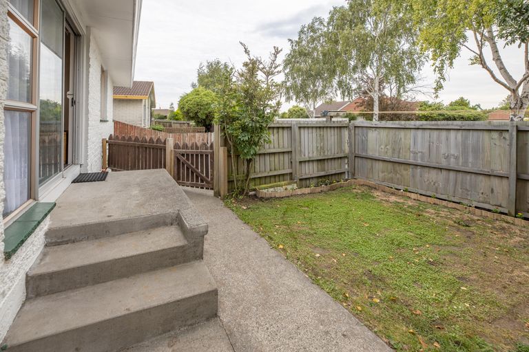 Photo of property in 41 Oldwood Street, Bishopdale, Christchurch, 8053