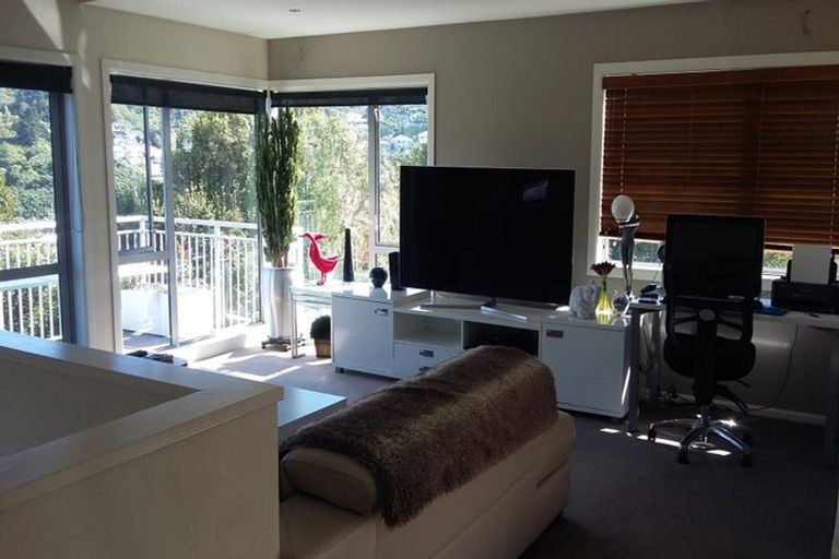 Photo of property in 40a Overtoun Terrace, Hataitai, Wellington, 6021