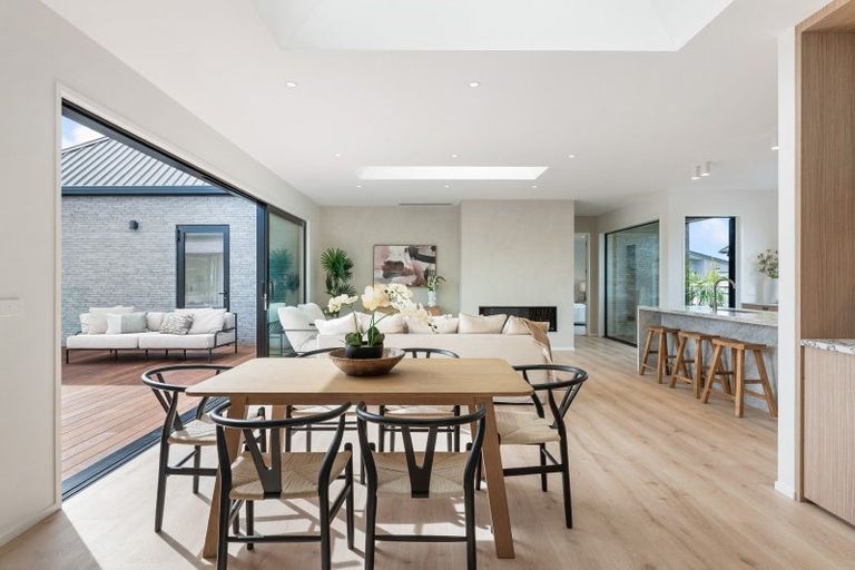 Photo of property in 21 William Gilbert Drive, Mangawhai, 0505