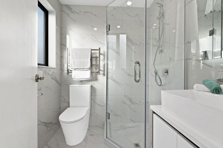 Photo of property in 315d Bucklands Beach Road, Bucklands Beach, Auckland, 2012