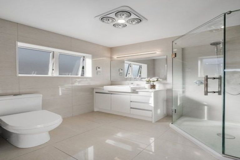 Photo of property in 24 Castlederg Drive, Flat Bush, Auckland, 2019