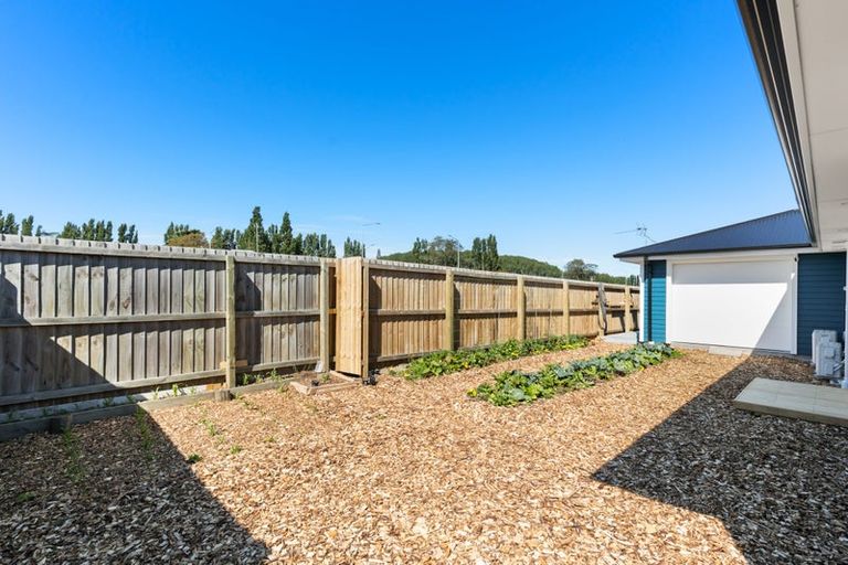 Photo of property in 127 Prestons Park Drive, Marshland, Christchurch, 8083