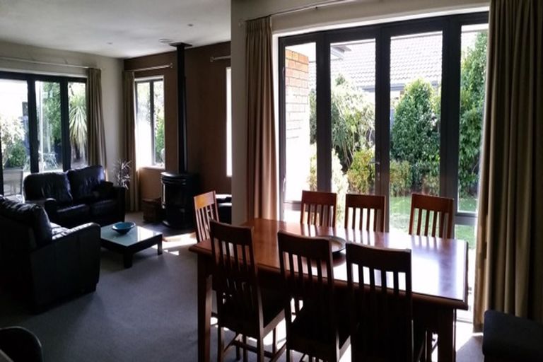 Photo of property in 12 Cressida Close, Rolleston, 7614