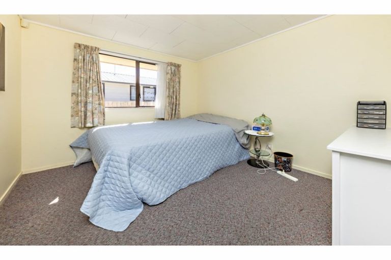 Photo of property in 3/35 Waterview Road West, Takanini, 2112