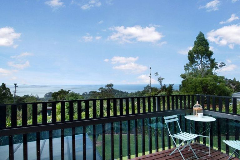 Photo of property in 91 Victory Road, Laingholm, Auckland, 0604