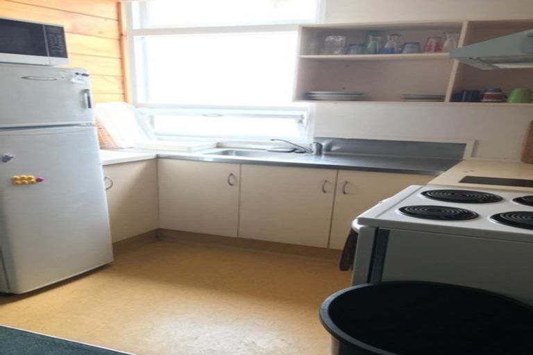 Photo of property in Te Awhina Apartments, 12/22u Sussex Street, Mount Cook, Wellington, 6021