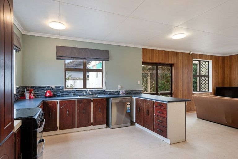 Photo of property in 24 Trafalgar Street, Levin, 5510