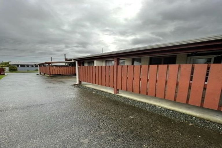 Photo of property in 30f2- Whitley Avenue, Ebdentown, Upper Hutt, 5018