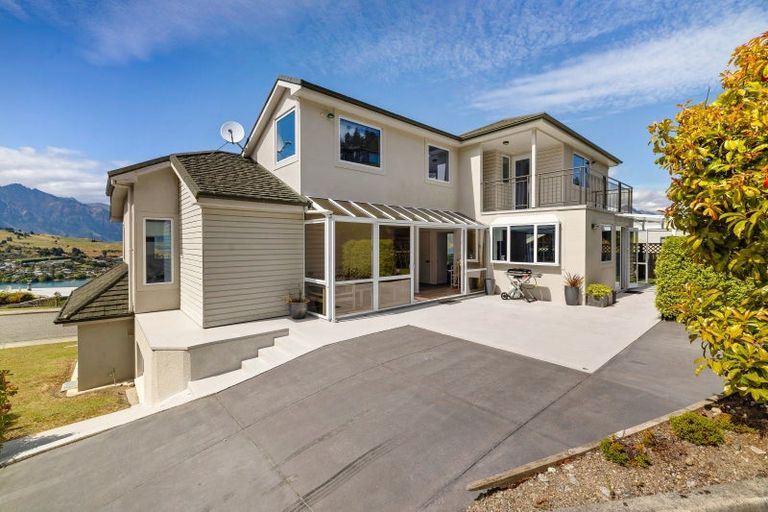 Photo of property in 108 Panorama Terrace, Queenstown, 9300