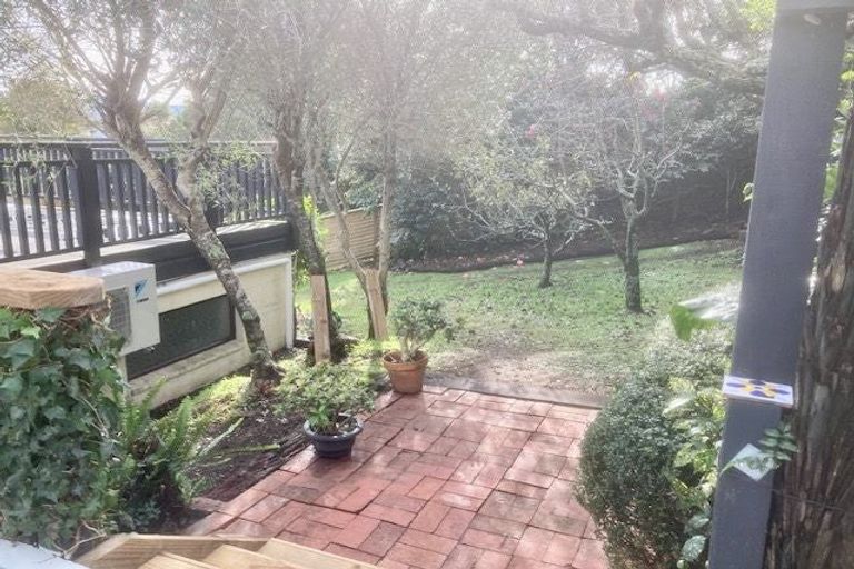 Photo of property in 8b Fiesta Grove, Raumati Beach, Paraparaumu, 5032