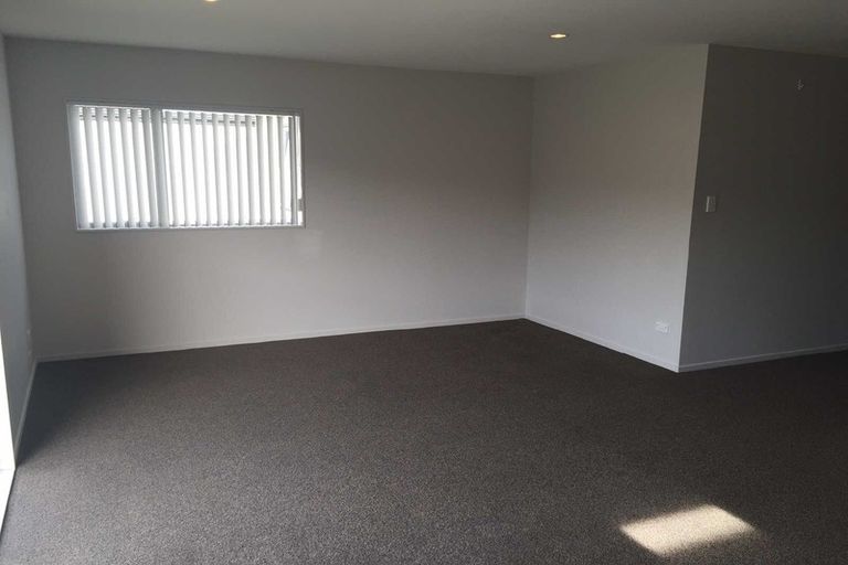 Photo of property in 13 Pipipi Crescent, Takanini, 2112