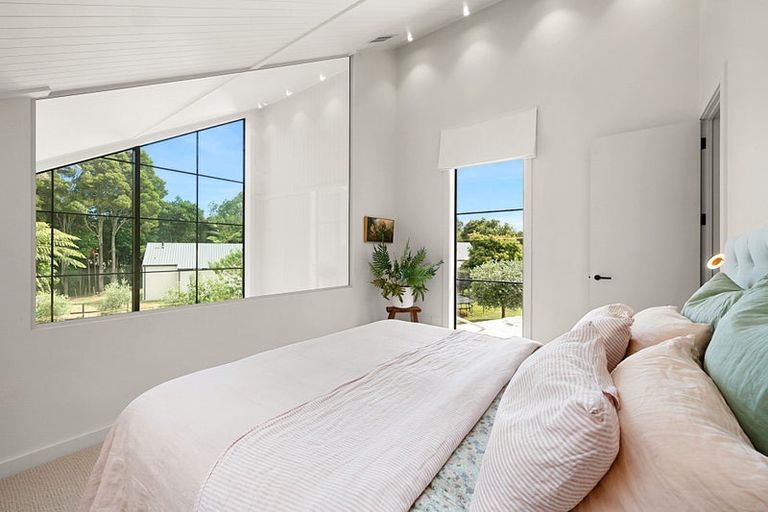 Photo of property in 366 Frankley Road, Ferndale, New Plymouth, 4310