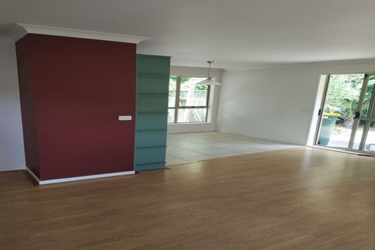 Photo of property in 188a Henderson Valley Road, Henderson, Auckland, 0612