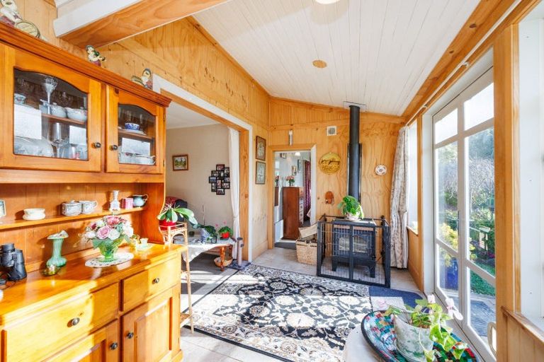 Photo of property in 376 Pohangina Road, Ashhurst, 4884