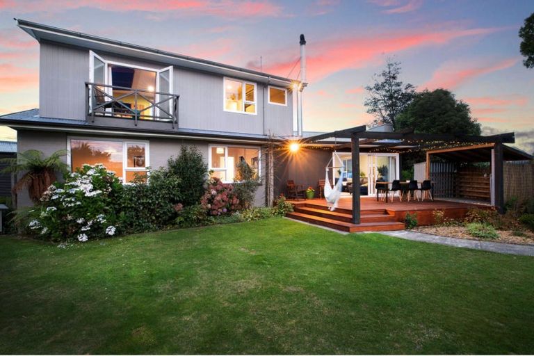 Photo of property in 2 Sonia Place, Casebrook, Christchurch, 8051