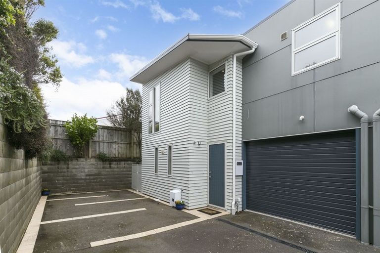Photo of property in 1/54 Cooper Street, Karori, Wellington, 6012