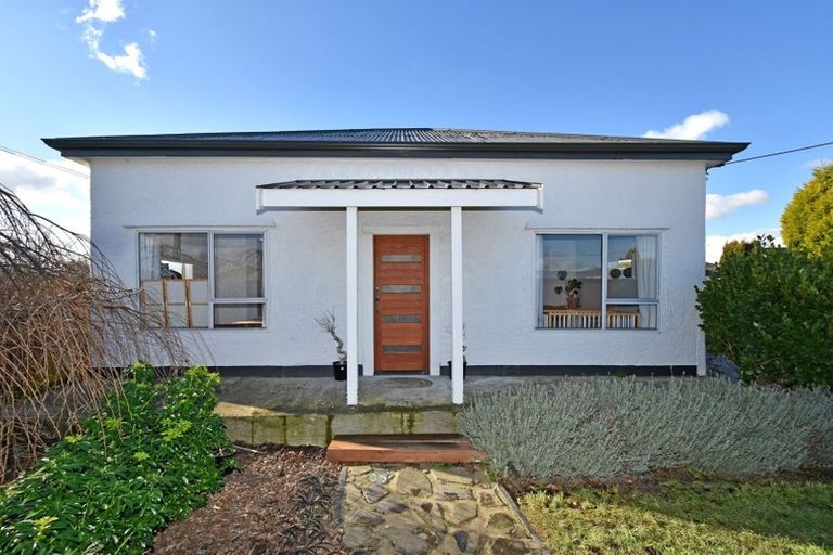 Photo of property in 7 Seymour Street, Hornby, Christchurch, 8042