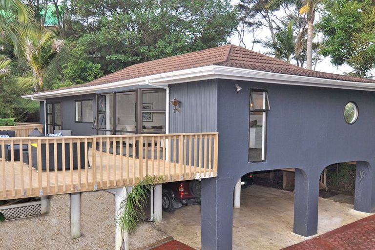 Photo of property in 168 Huia Road, Titirangi, Auckland, 0604