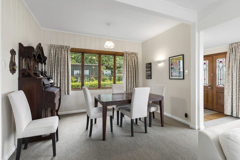 Photo of property in 25 Homebush Road, Khandallah, Wellington, 6035