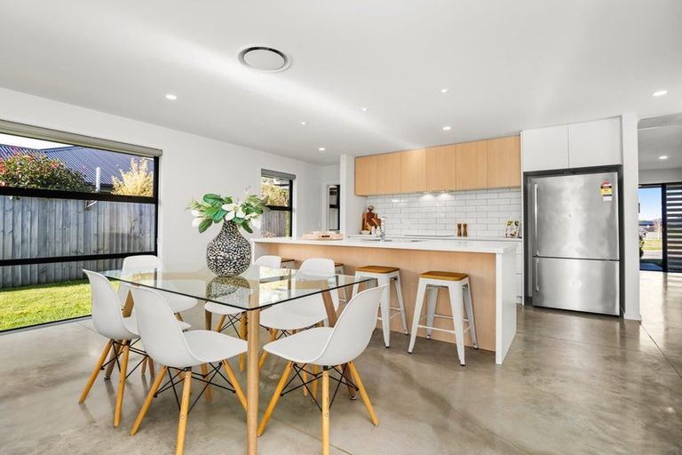 Photo of property in 18 Lewis Crescent, Rolleston, 7614