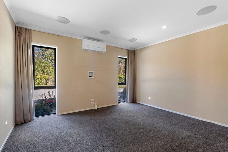 Photo of property in 34 Arone Way, Wainui, Silverdale, 0994