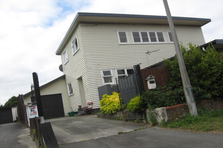 Photo of property in 4 Roche Avenue, Upper Riccarton, Christchurch, 8041