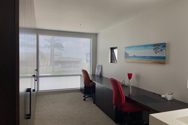 Photo of property in 13 Sharon Road, Waiake, Auckland, 0630