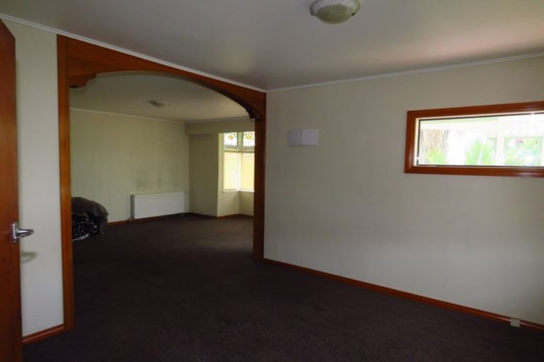 Photo of property in 62 Romilly Street, Westport, 7825