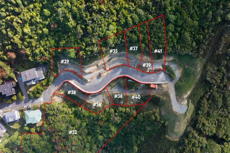 Photo of property in 29 Alanbrooke Place, Karori, Wellington, 6012