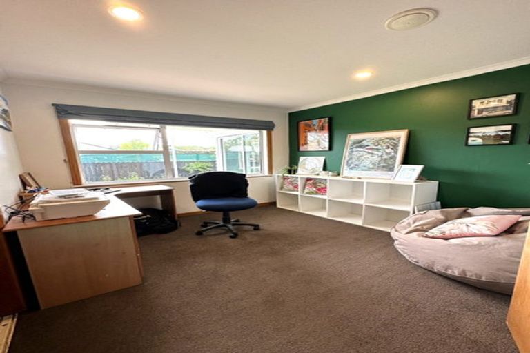 Photo of property in 18 Whitby Road, Britannia Heights, Nelson, 7010