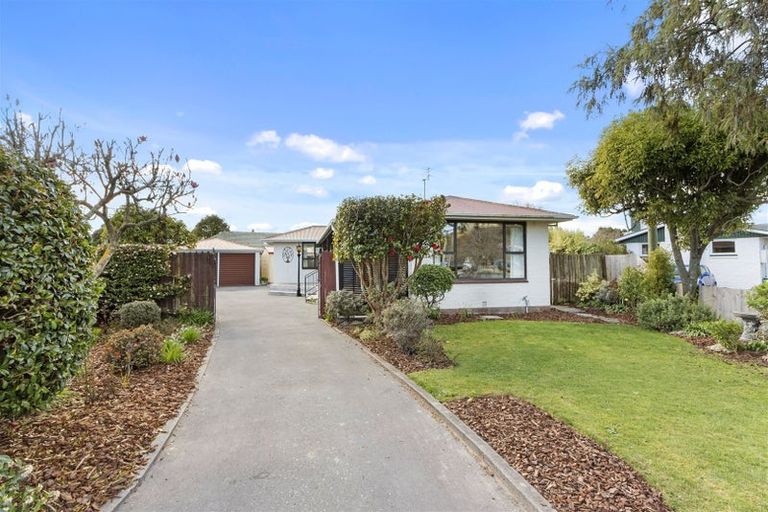 Photo of property in 11 Greta Place, Hoon Hay, Christchurch, 8025