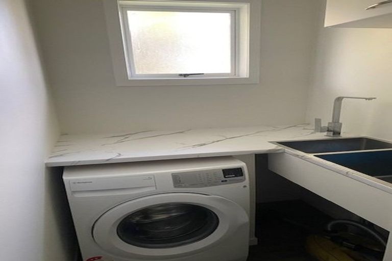 Photo of property in 16 Kohe Street, Parahaki, Whangarei, 0112