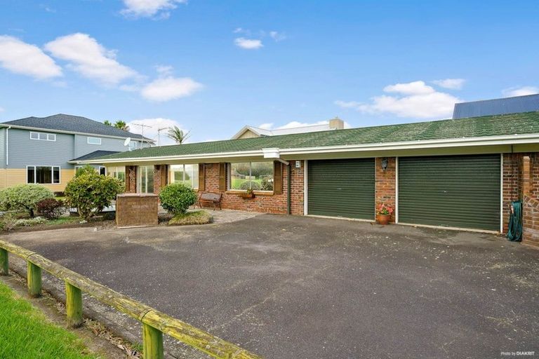 Photo of property in 2/25 Mccrystal Avenue, Bucklands Beach, Auckland, 2012