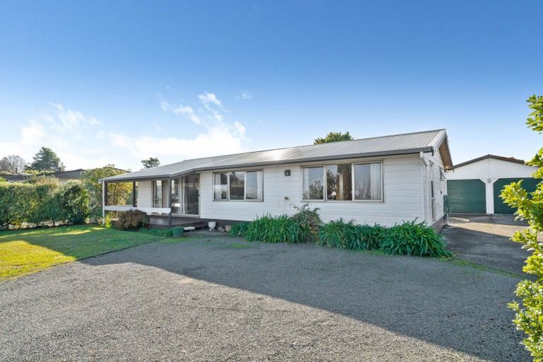 Photo of property in 13 Humphries Street, Greytown, 5712
