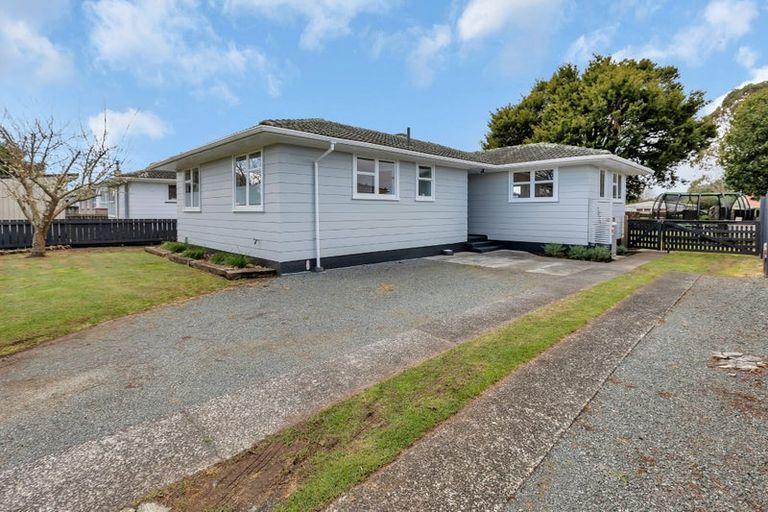 Photo of property in 17 Meadow Park Crescent, Tikipunga, Whangarei, 0112