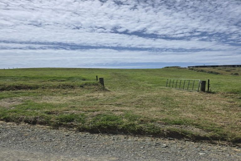 Photo of property in 453a Barrier View Road, Mangawhai, 0573