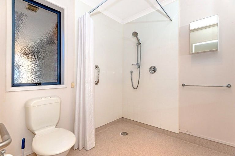 Photo of property in 26 Leon Street, Riverdale, Gisborne, 4010