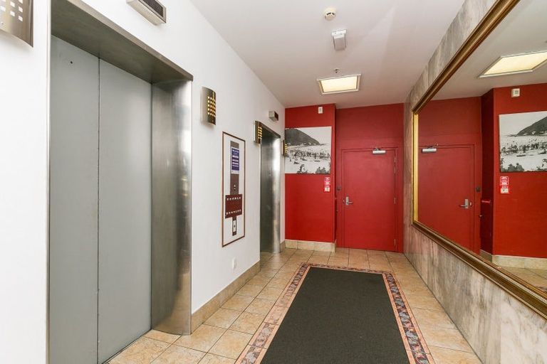 Photo of property in Terrace Garden Apartments, 8b/120 The Terrace, Wellington Central, Wellington, 6011