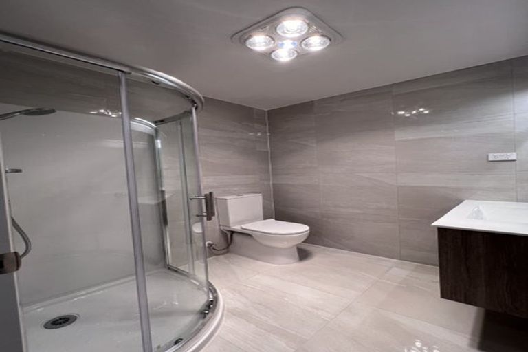 Photo of property in 7 Sheralee Place, Bucklands Beach, Auckland, 2014