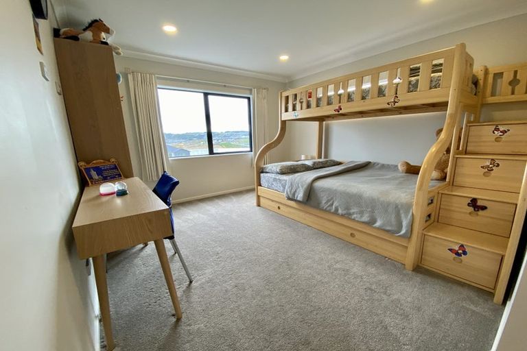 Photo of property in 32 Goodfellow Lane, Flat Bush, Auckland, 2019