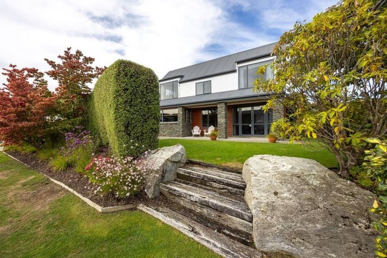 Photo of property in 47 Kings Drive, Wanaka, 9305