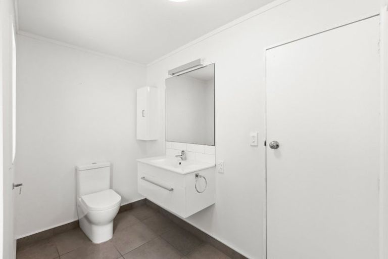 Photo of property in 101 Shakespeare Road, Bluff Hill, Napier, 4110