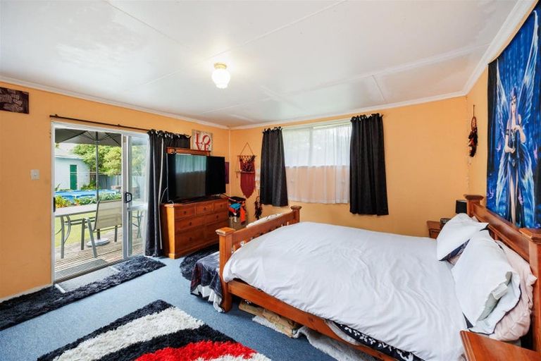 Photo of property in 19 Alexandra Street, Marton, 4710