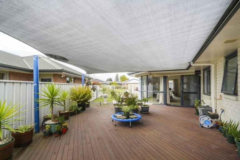 Photo of property in 5 Lancewood Lane, Roslyn, Palmerston North, 4414