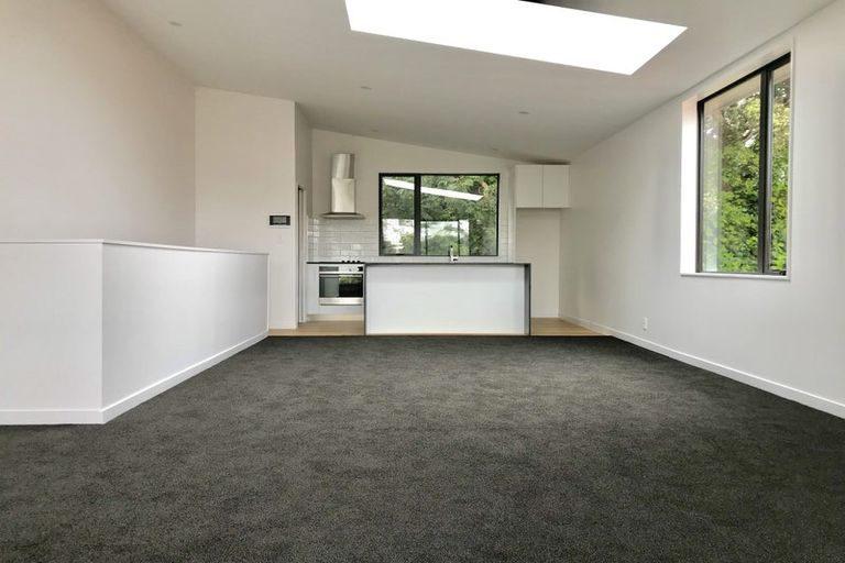 Photo of property in 18u1 Oriental Terrace, Oriental Bay, Wellington, 6011